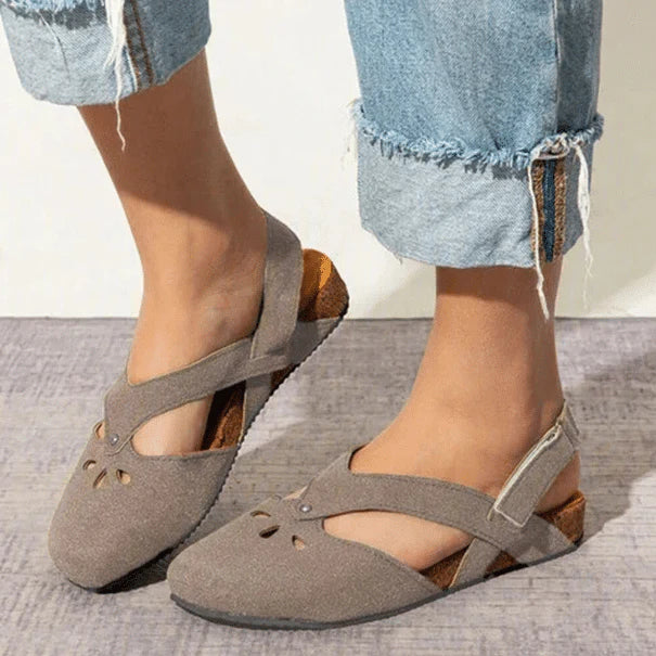 Orthopädische Sandalen