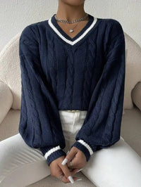 Freja | Gestreiftes Kabelstrickpullover Mit V Neck