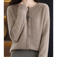 Luxuriöse Damen Strickjacke aus 100% Merinowolle mit O-Ausschnitt und Cashmere Touch