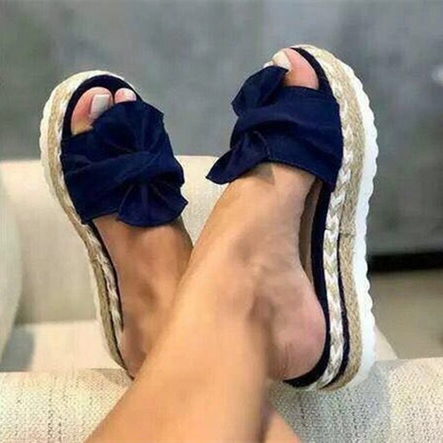 Orthopädische Sandalen für Damen