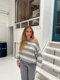 Gemütlicher leichter Strickpullover für lässigen Komfort