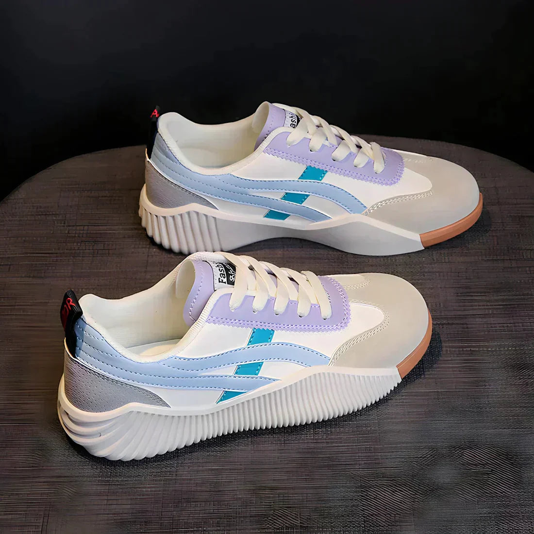 Hazel - Ultramodische Turnschuhe für einen unverwechselbaren Stil