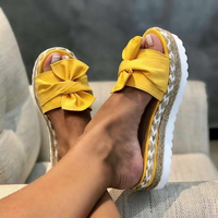 Orthopädische Sandalen für Damen