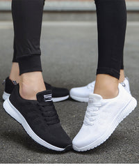 Zara - Bequeme und modische ergonomische Turnschuhe für Frauen