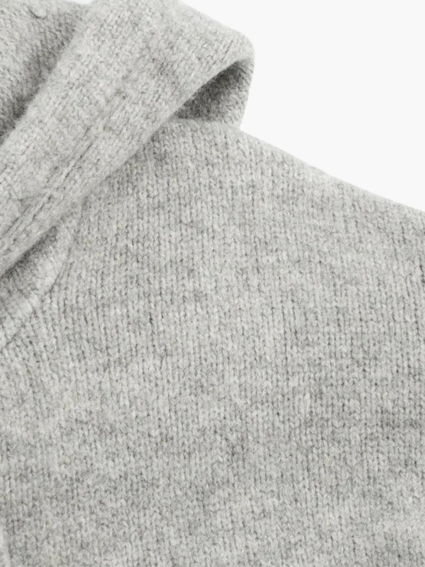 Kornelia | Strickjacke mit Kapuze und Reißverschluss
