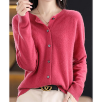 Luxuriöse Damen Strickjacke aus 100% Merinowolle mit O-Ausschnitt und Cashmere Touch