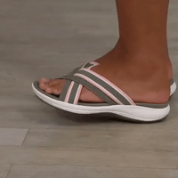 Lässige atmungsaktive Sandalen
