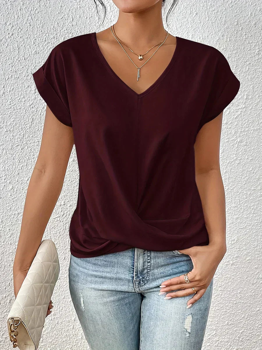 CLEO - LÄSSIGES T-SHIRT MIT SWEETHEART-AUSSCHNITT