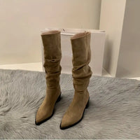 Stylische halbhohe Damenstiefel von Daphne