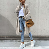 Klassische Strickjacke