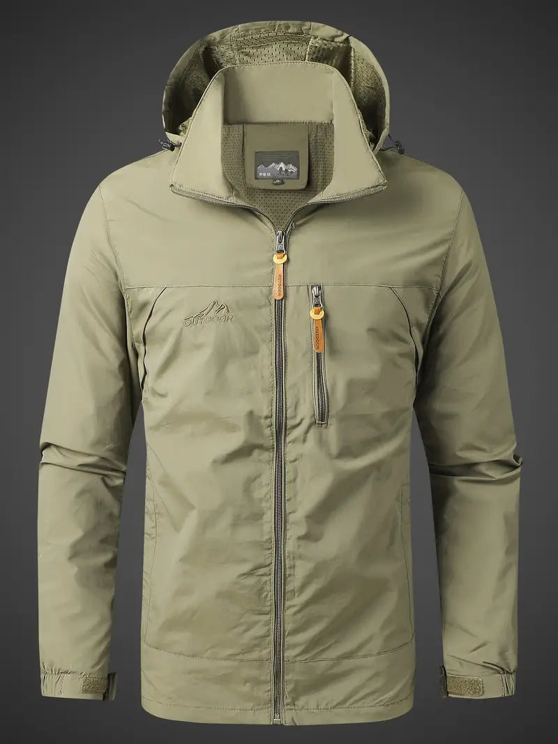 Leichte Outdoorjacke mit Kapuze und Windschutz für Alltag & Freizeit