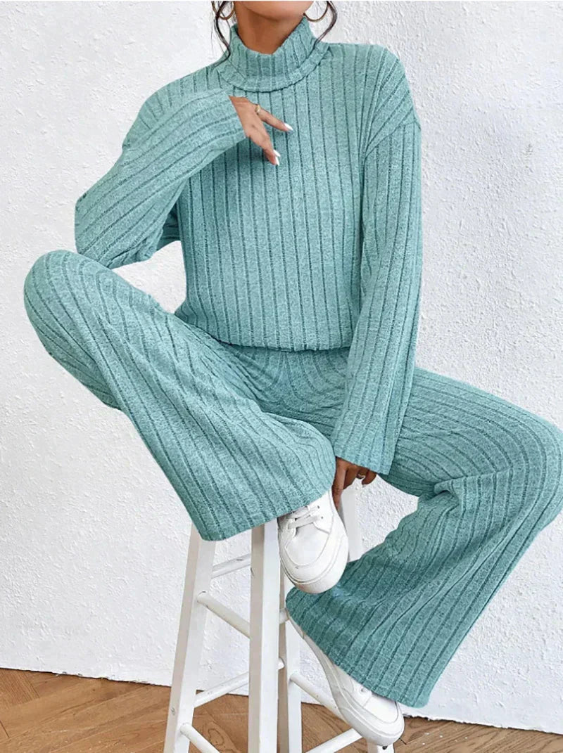 Strickhose und Rollkragenpullover für Frauen