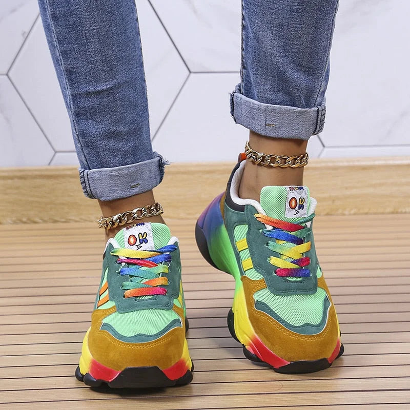 Vibrierende orthopädische Turnschuhe - Klea