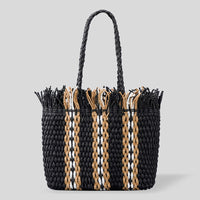 Strahlende Strandtasche aus handgewebten Materialien mit geräumigem Fassungsvermögen
