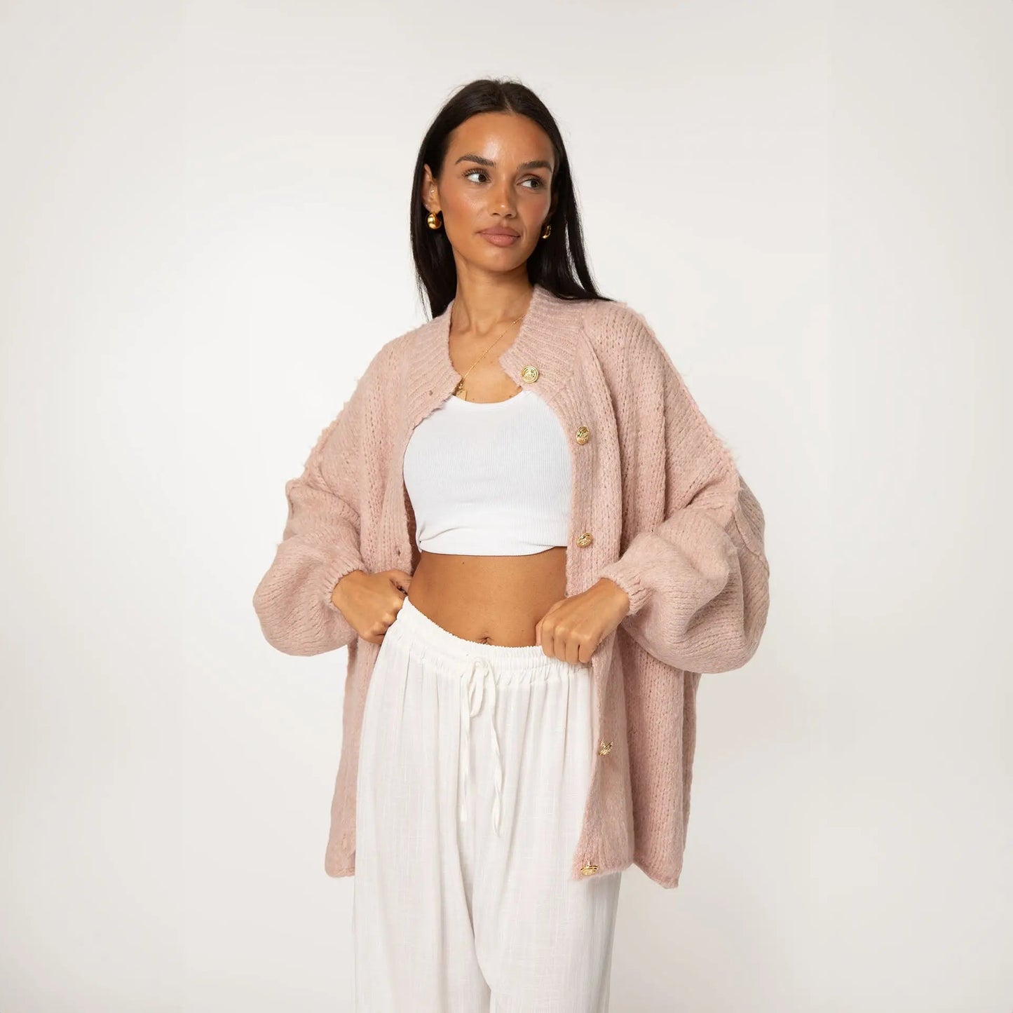 Bella | Übergroße Strick-Cardigan mit Goldknöpfen