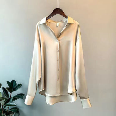 Elegantes Satin-Damenhemd von Addie